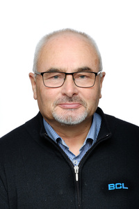 Russell Wood Russell Wood